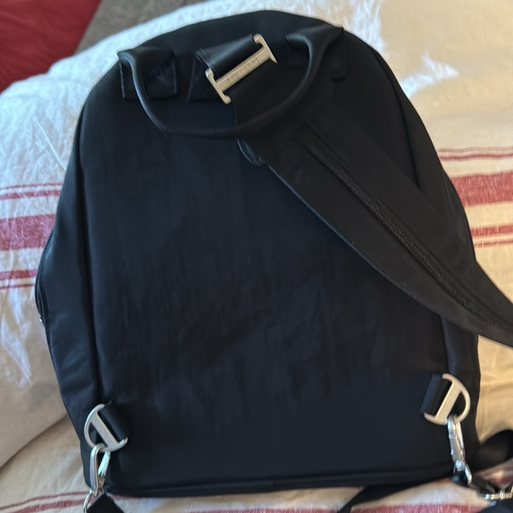 Baggallini Backpack With Wristlet - image 3